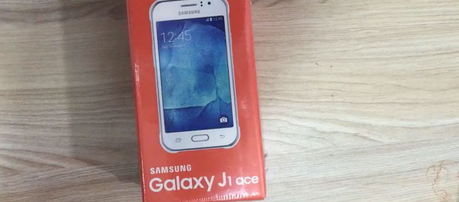 samsung j1 ace ram 2gb