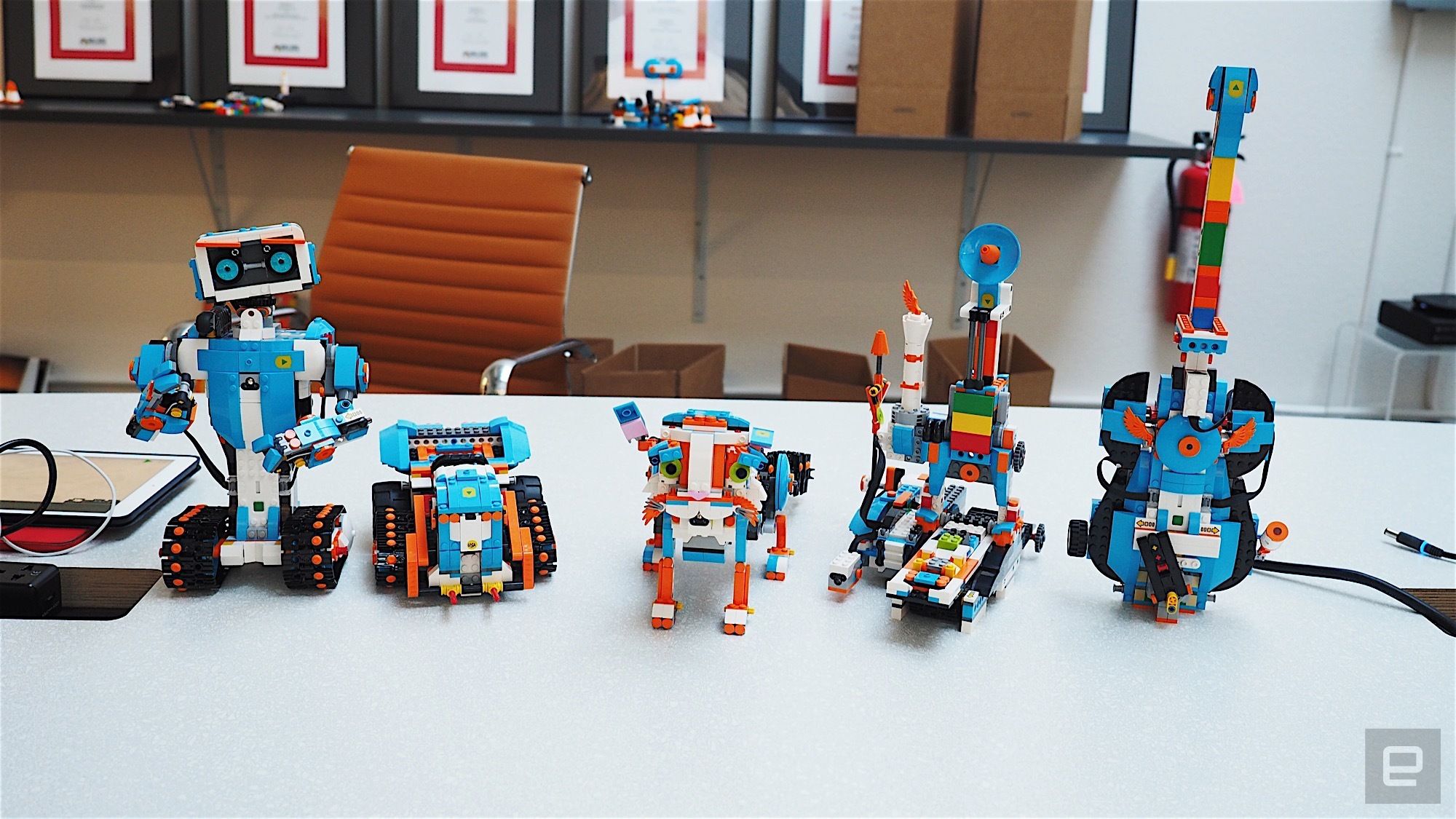 lego robot vernie