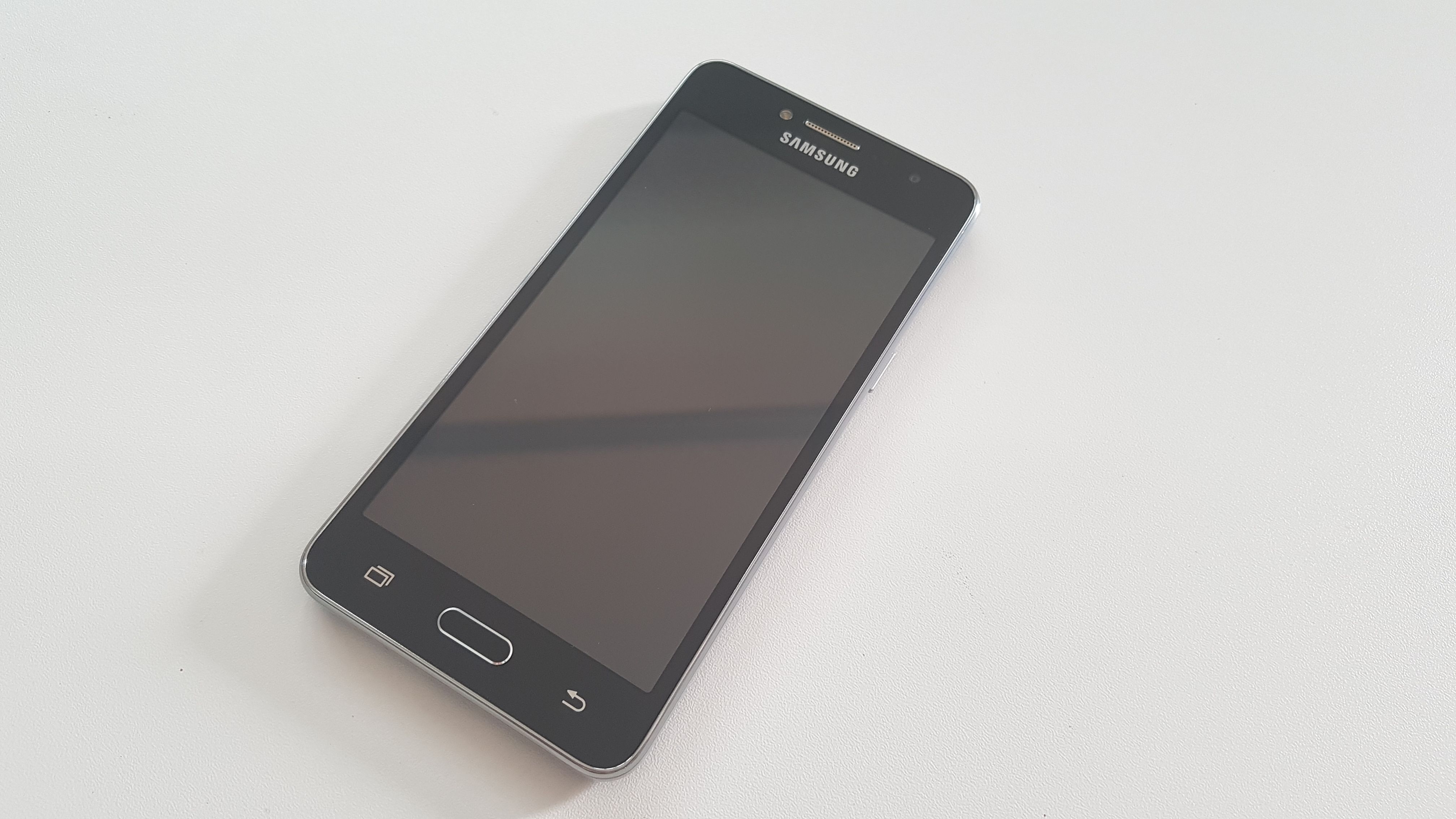 Samsung Galaxy J2 Prime  Review 