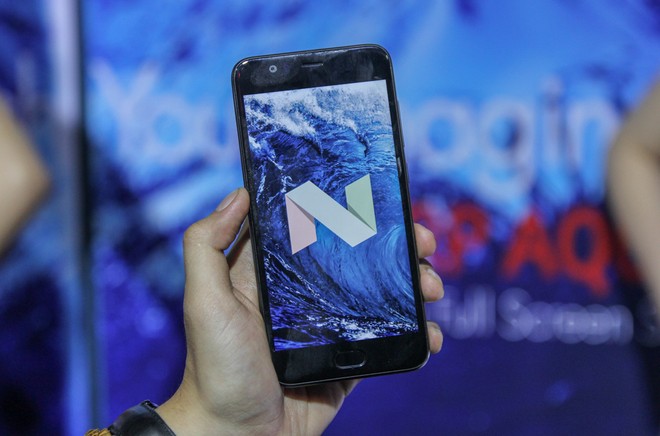 Sharp Pi - O Smartphone de Câmera Dupla abaixo de R$420,00