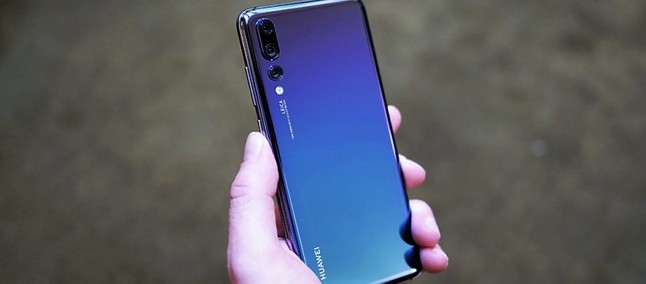 samsung s9 vs huawei p20 pro scheda tecnica