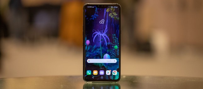 Resultado de imagem para lg v50 thinq 5g android 10