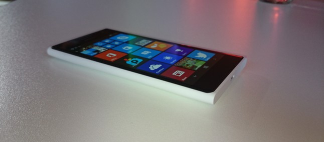 Microsoft utiliza Lumia 730 para tirar a "maior selfie do ...